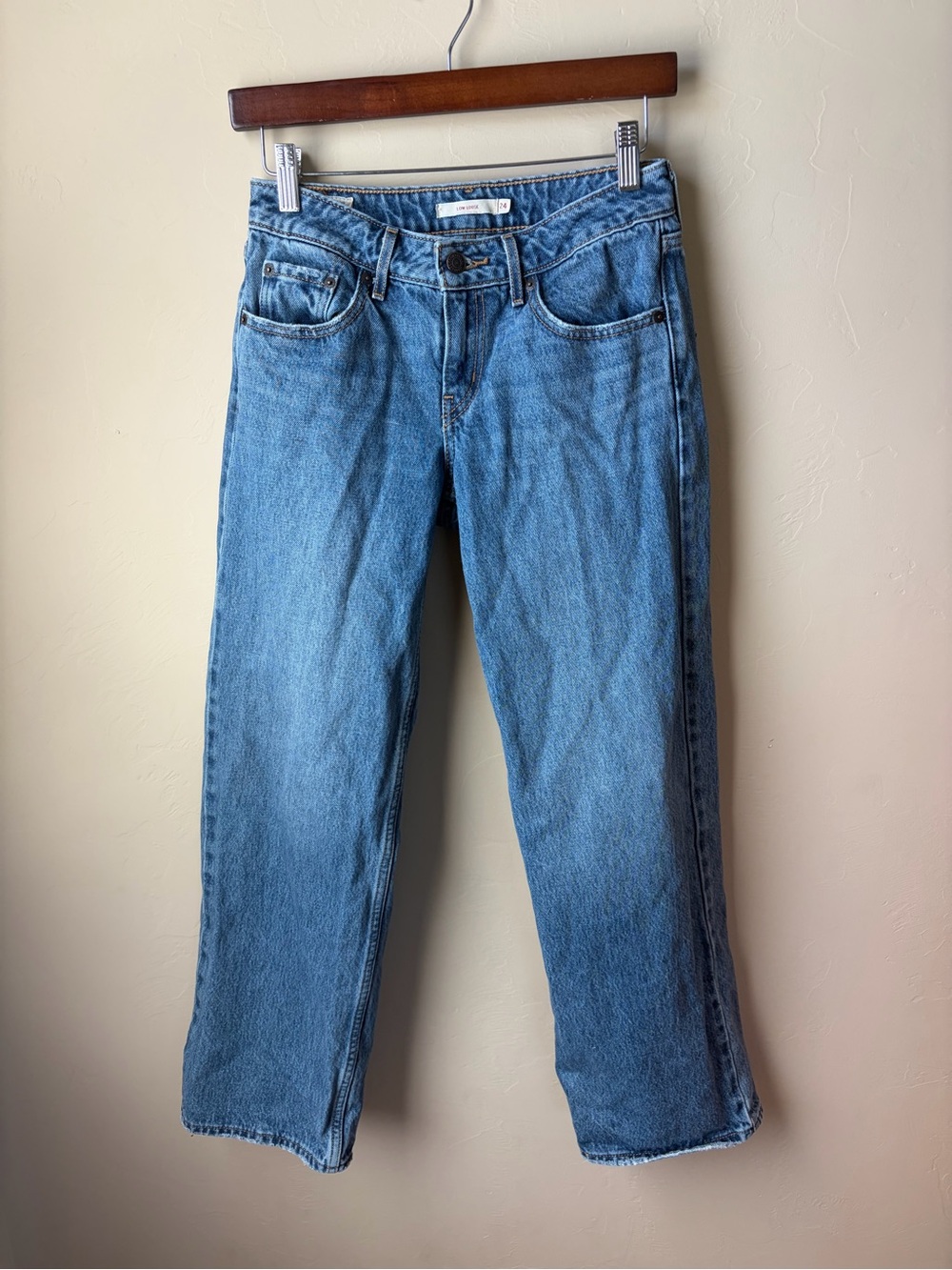 Levi’s Premium Low Loose Jeans W24 L30 Medium Wash Blue Women’s
